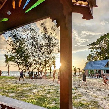 Langkawi Pantai Cenang - Private Beach Glamping Experience Exteriör bild